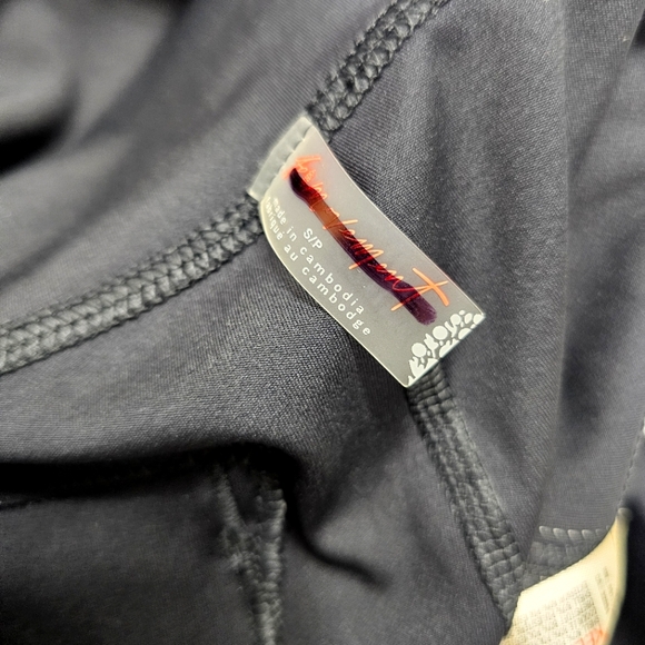 Free People Movement Black Island Time Short size Small NWOT - Picture 9 of 9